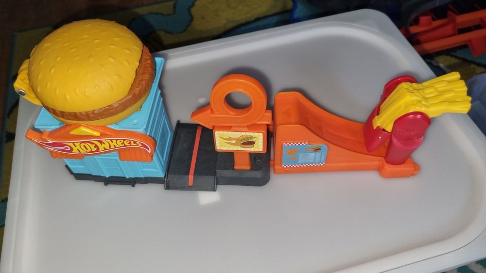 Set Hot Wheels City Hamburger