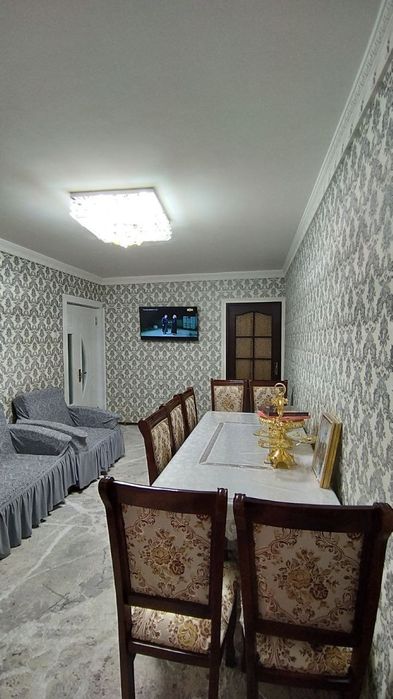 2 хонали квартира сотилади.