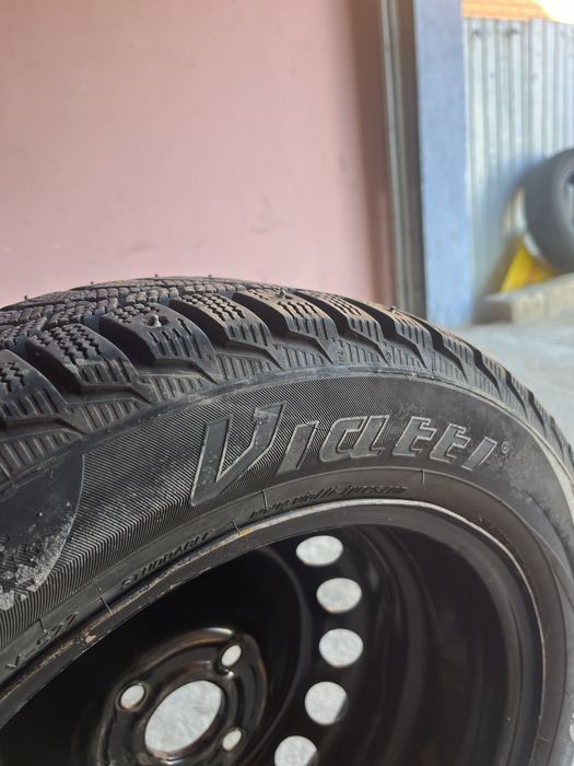 Продам шину зимнюю