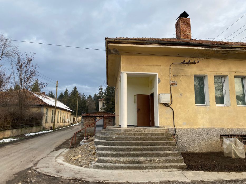 Продава се Къща в Разград, Абритус - 130 кв.м за 589 €/кв.м - Снимка #2