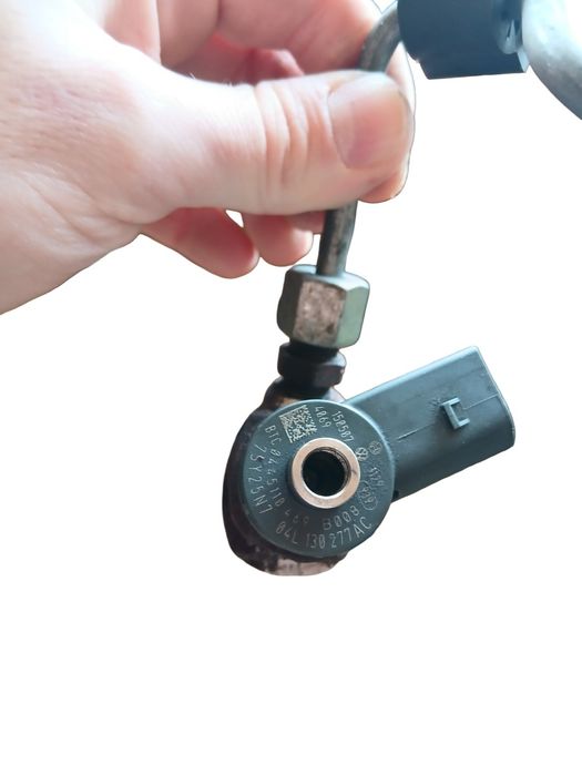 Set Sistem Kit De Injectie Combustibil Audi Q3 8U Vw Tiguan 2.0 Tdi Cu