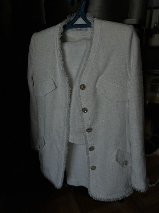 Продам платья вечерние