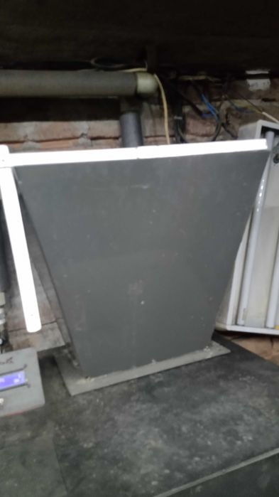 Допълнителен бункер за пелети