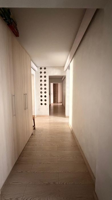 Apartament 5 camere, 98 mp, etaj 3, complet mobilat si utilat-Suceava