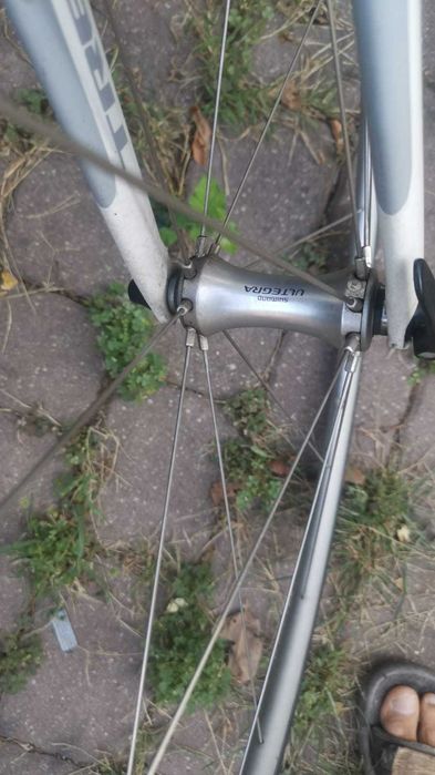 full carbon canyon 1200e  / trek madone 600e