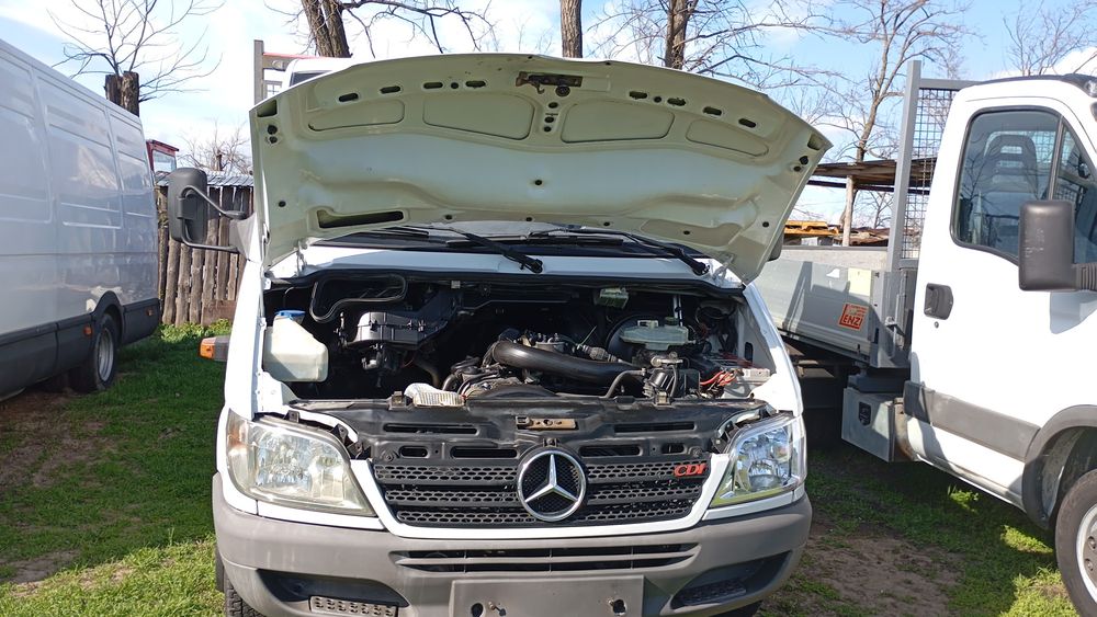 Mercedes sprinter 413 basculabil anul 2004 Italia