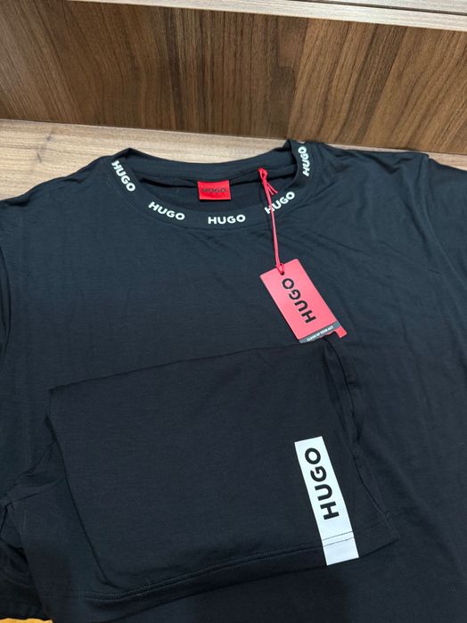 Дамска тениска hugo с къси панталонки