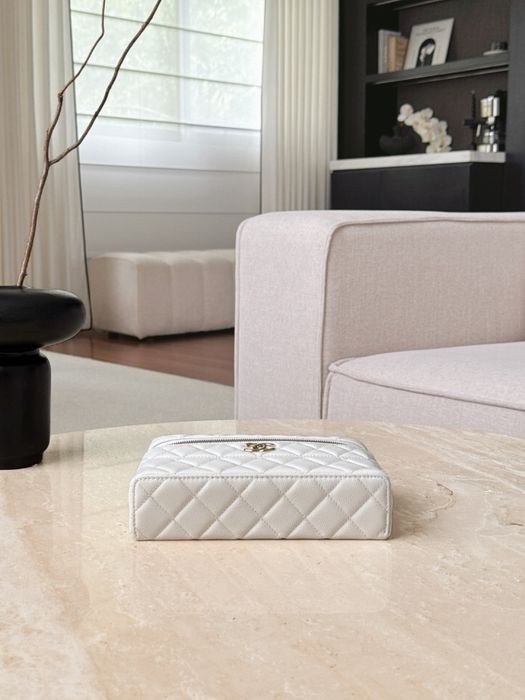 Chanel Vanity чанта 2026