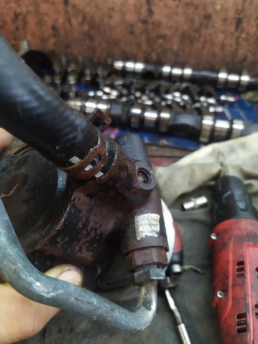 Продам генератор  Рено