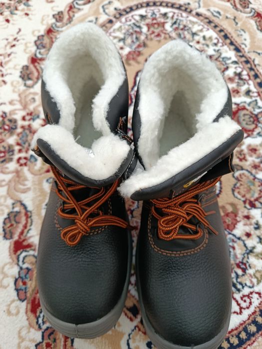 Продается спецодежда