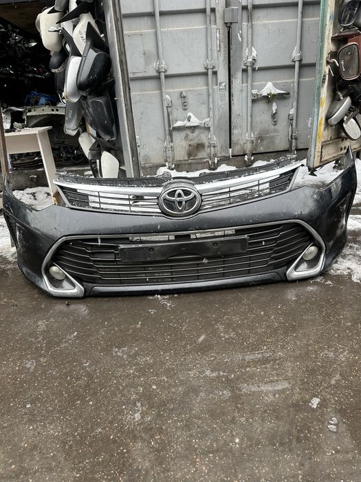 Передный бампер Камри 55
