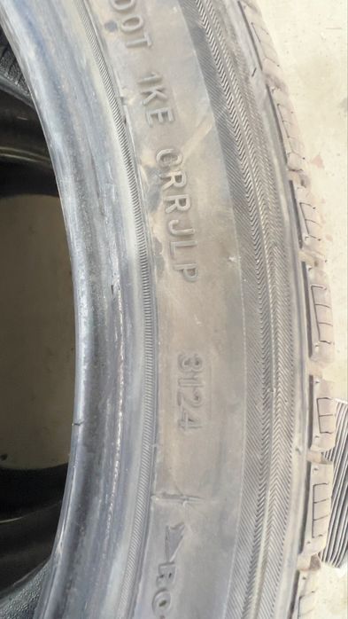 Vand anvelope M*S 255/35R20