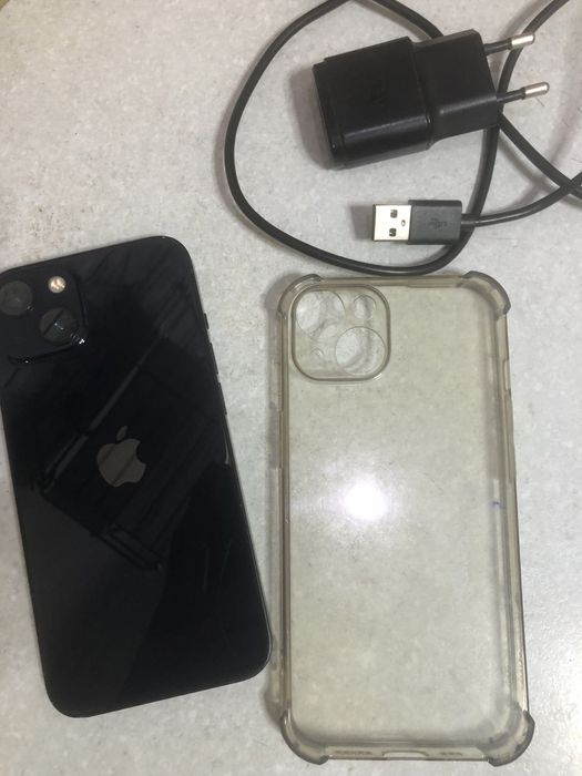 Айфон 13 в идеальном состоянии