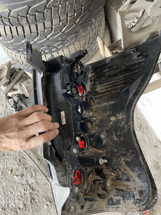 Тайота прадо правый задный стоп