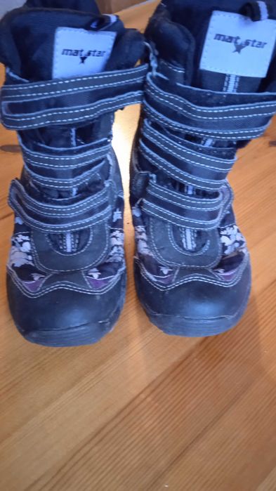 Топли ботушки 33 номер Mat star