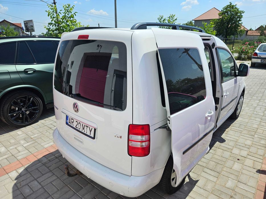 Wv Caddy de persoane