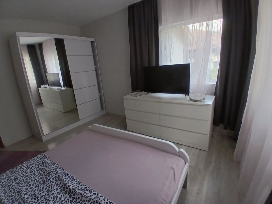 Дава се под наем Етаж от къща в Дупница - 45 кв.м за 255 € - Снимка #1