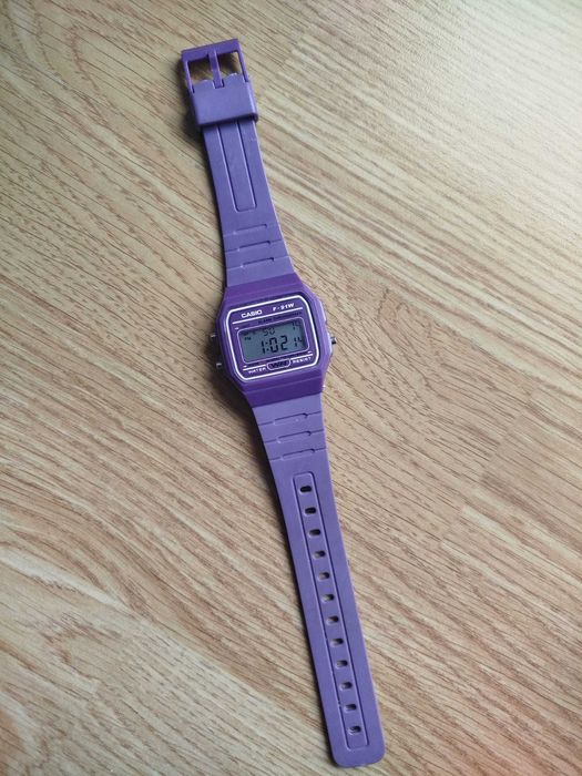Casio ceas Casio F-91W digital cu alarmă, dată, lumină