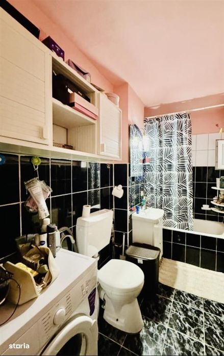 Apartament decomandat, renovat, 2 cam + balcon, bloc izolat, zona buna