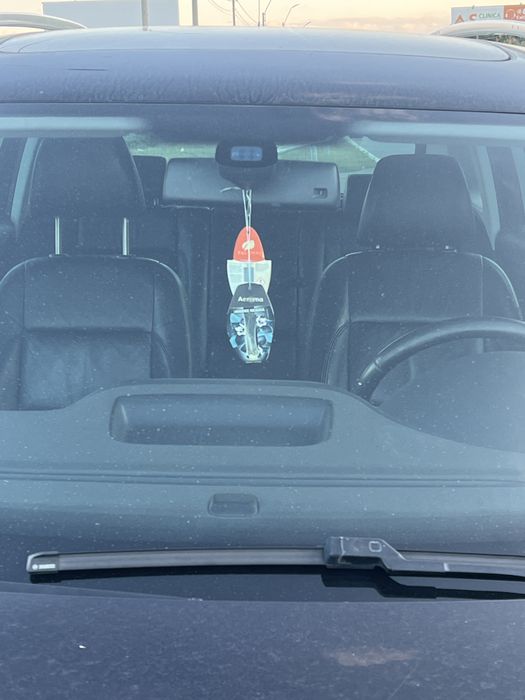 Vând Volkswagen Tiguan 2009