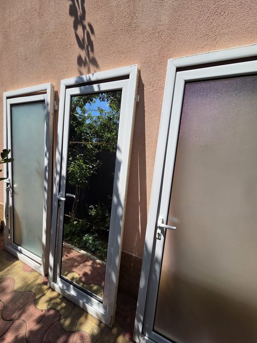 Vând 3 usi termopan cu profil de Aluminiu