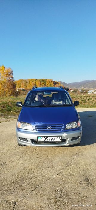 Toyota Ipsum 1996 года