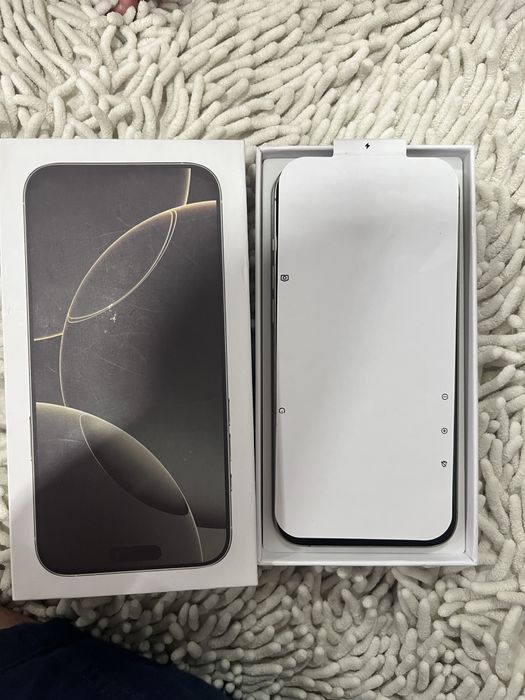 Айфон 16 про мах