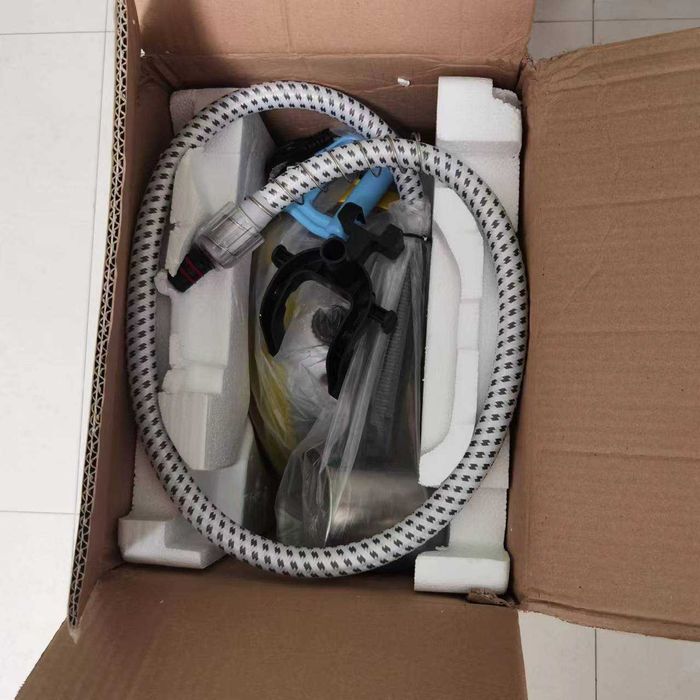 Qopqoq etiketka, кришка этикетка, этикетировщик для колпачков