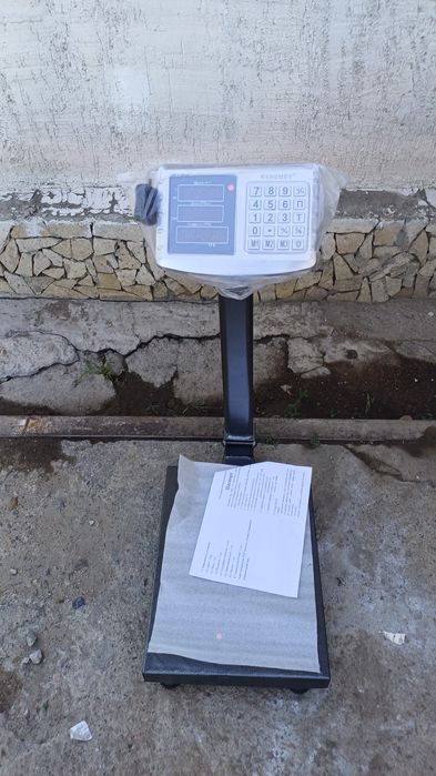 Весы КЕРЕМЕТ до 200кг новые в упаковке