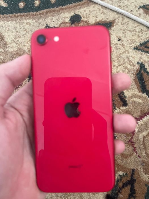 айфон se 2 срочно продам