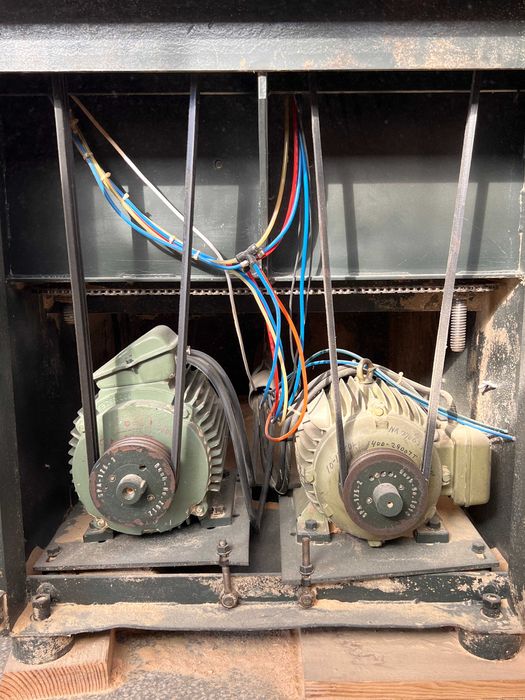 Двувалов калибровъчен шлайф Sandingmaster