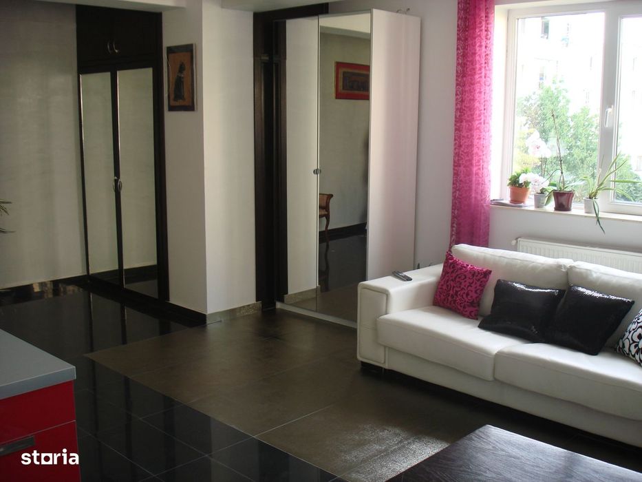 Garsoniera Trivale, bloc nou, mobilata, centrala