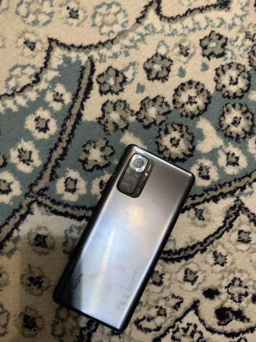 Продаю редми нот 10 про 128 гб