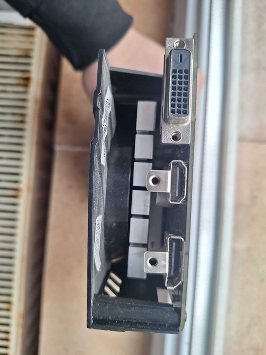 Placa  video  GTX  1050 ti  4   agb