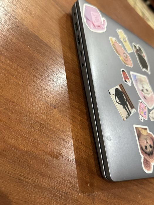 Ноутбук  для учебы и работы