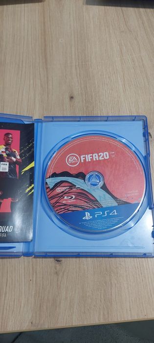 CD-uri de ps4 cu fotbal