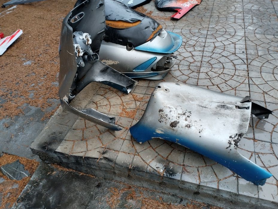 Malaguti f10 f12 f15 Спойлери и пластмаси