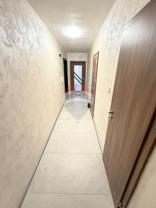 Двустаен апартамент, Спортна зала, гр. Варна Д.К 4480