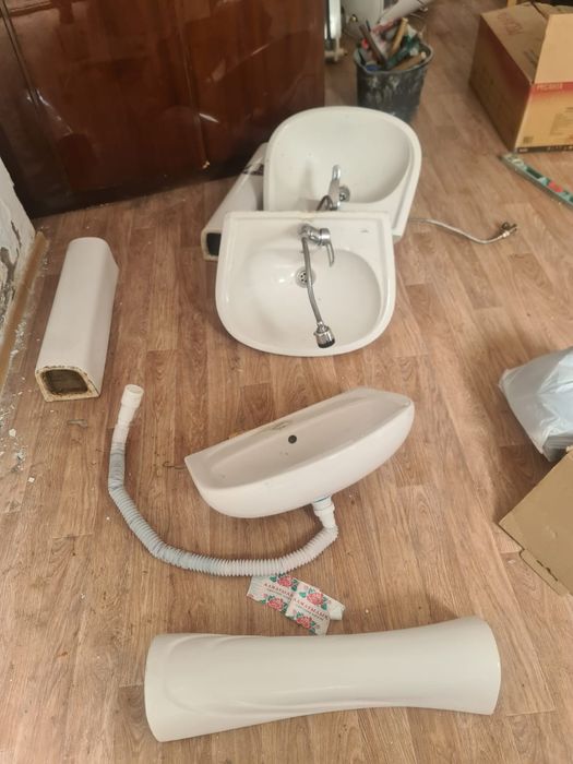 Продам раковины в комплекте