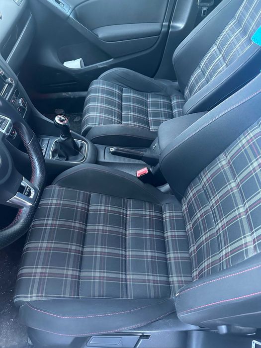 Vand sau schimb VW Golf 6 GTI