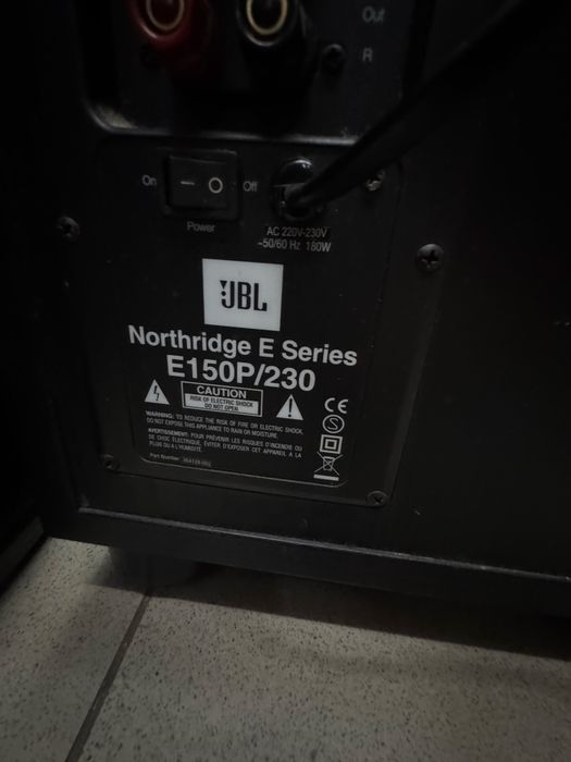 Субуфер JBL E150P/230