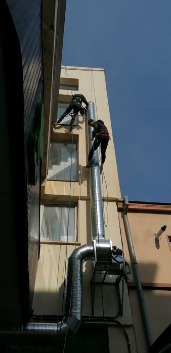 Executie, montaj, curatare autorizata HoReCa hota inox si tubulatura