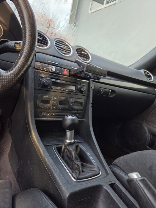 Audi a4 Cabrio 2.5 tdi (НА ЧАСТИ)