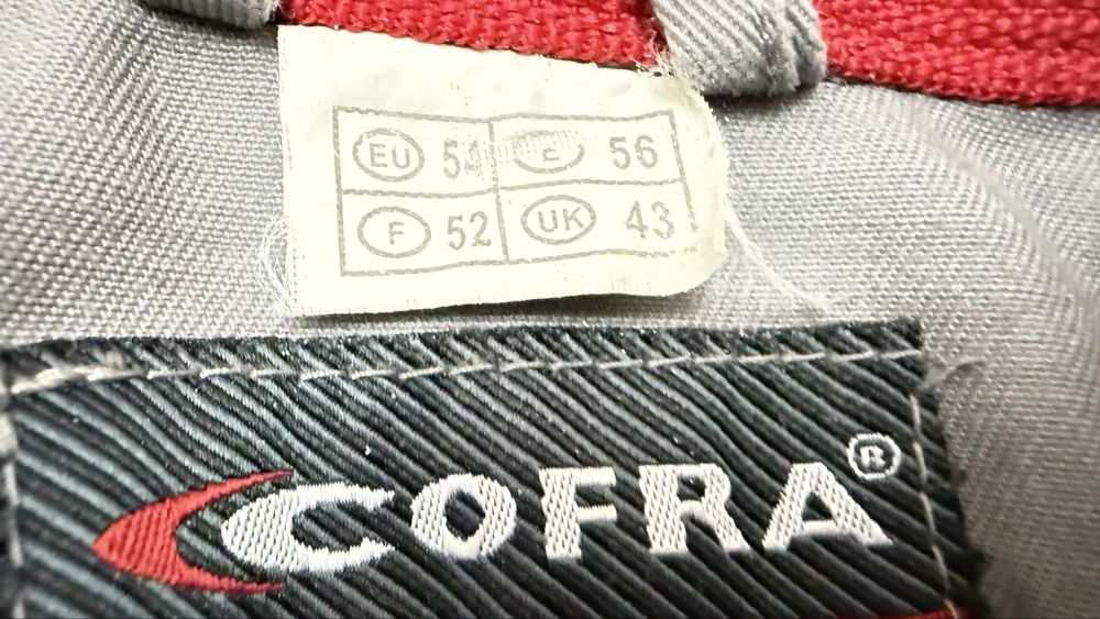 Спец одежда для стройки или по ремонту