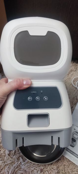 Кормушка гаджет для животных