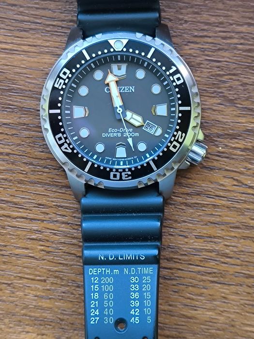 Ceas Citizen Eco Drive Diver's 200 m