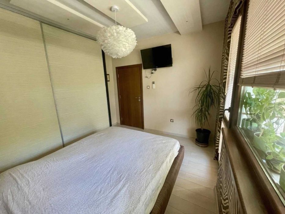 Продава се Четиристаен апартамент в Пловдив, Тракия - 86 кв.м за 2000 €/кв.м - Снимка #4