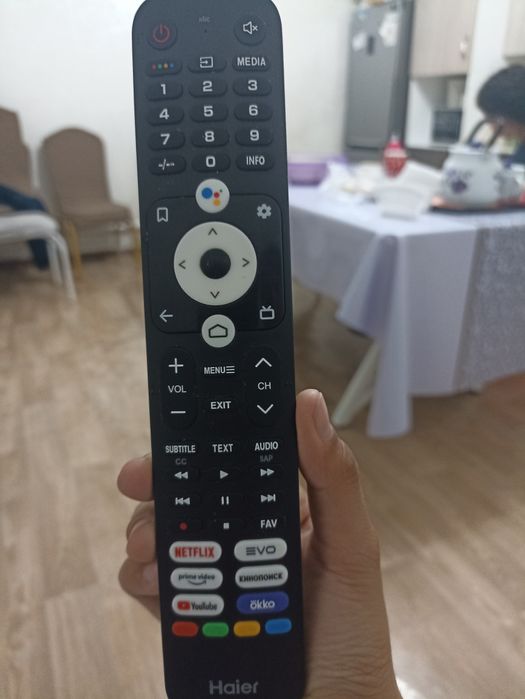 Телевизор Haier с оригинальным пультом