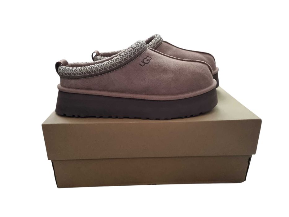 Дамски обувки с отворена пета UGG