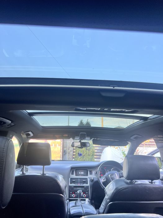 Vand AUDI Q7 locuri 7